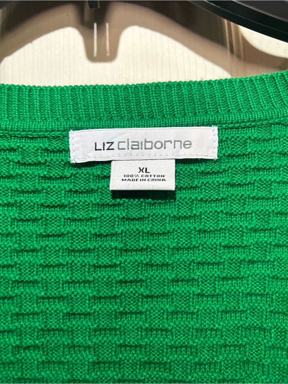Liz Claiborne Emerald Green V-Neck Button Front Cardigan - Picture 5 of 7